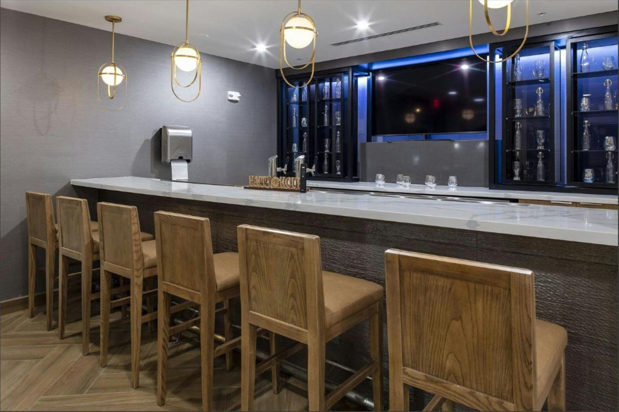 Fairfield & Hotel Monahans